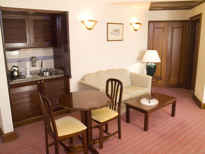 Suite Hotel Jardins D'Ajuda