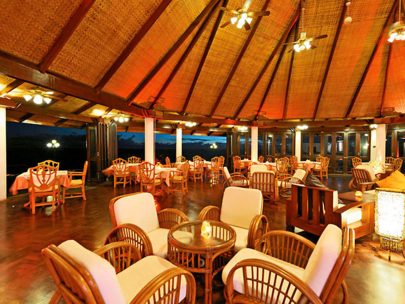 Sun Island Resort & Spa