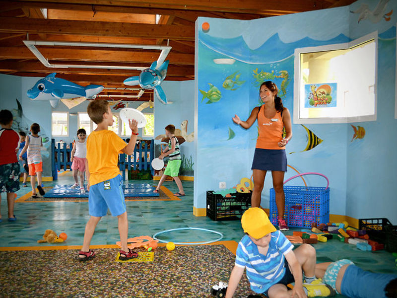 SunConnect Atlantis Fue Resort