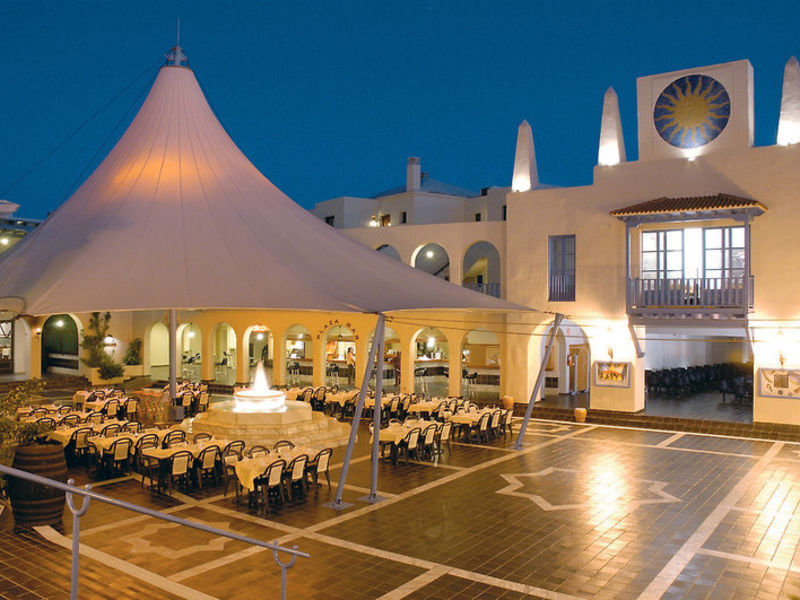 SunConnect Atlantis Fue Resort