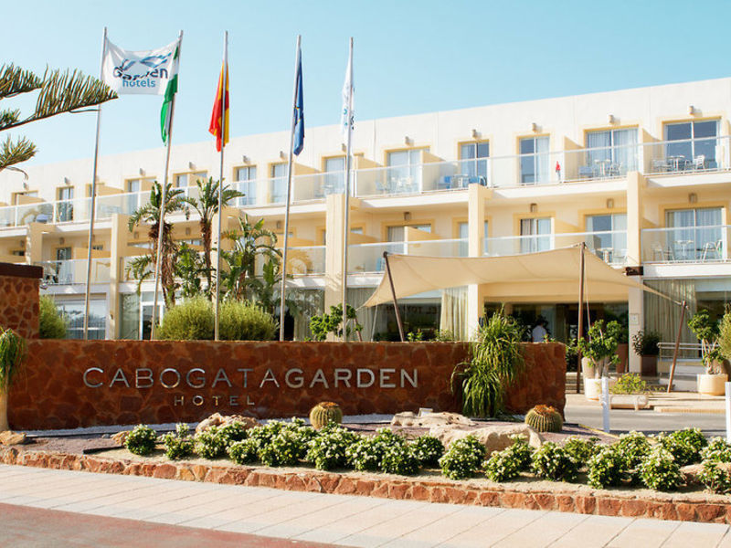 SunConnect Cabogata Garden