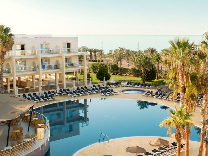SunConnect Cabogata Garden