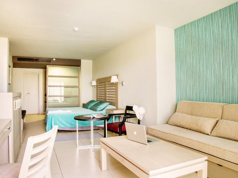 SunConnect HD Beach Resor
