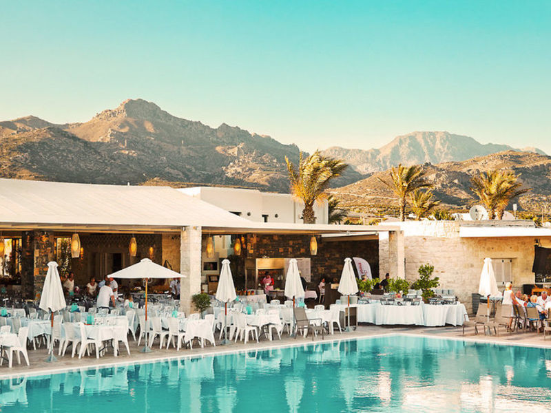 SunConnect Ostria Beach