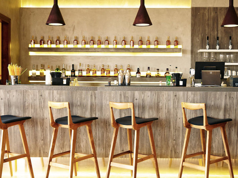 SunConnect Ostria Beach