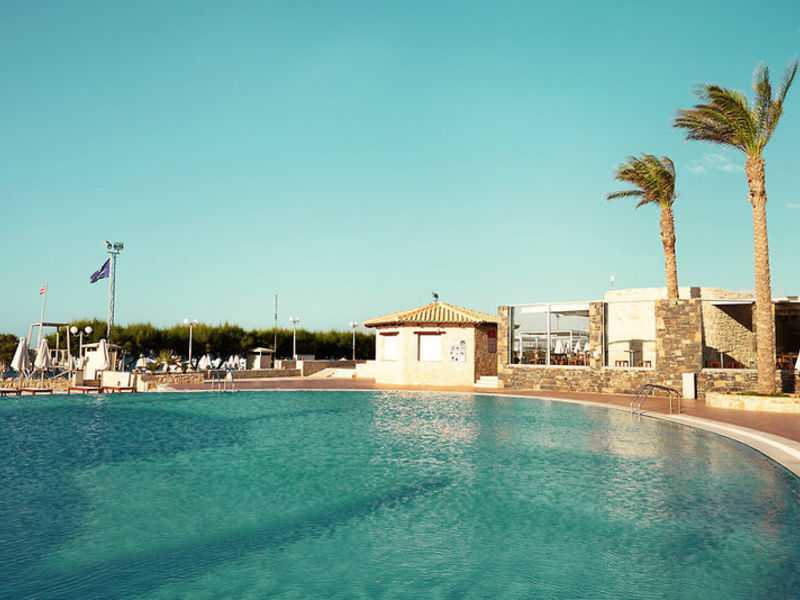 SunConnect Ostria Beach