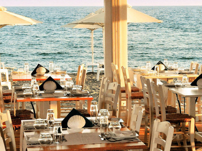 SunConnect Ostria Beach