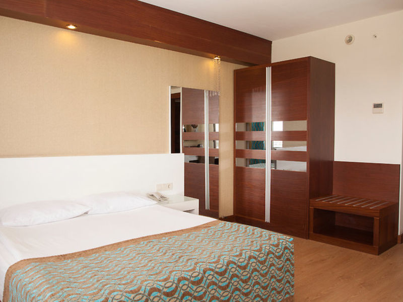 SunConnect Sea World Resort