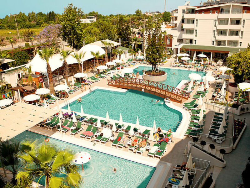 SunConnect Side Resort
