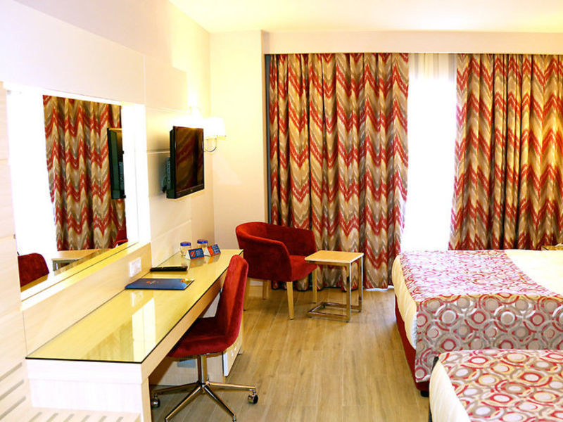Sunmelia Beach Resort