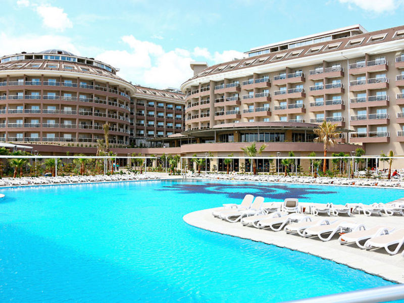 Sunmelia Beach Resort