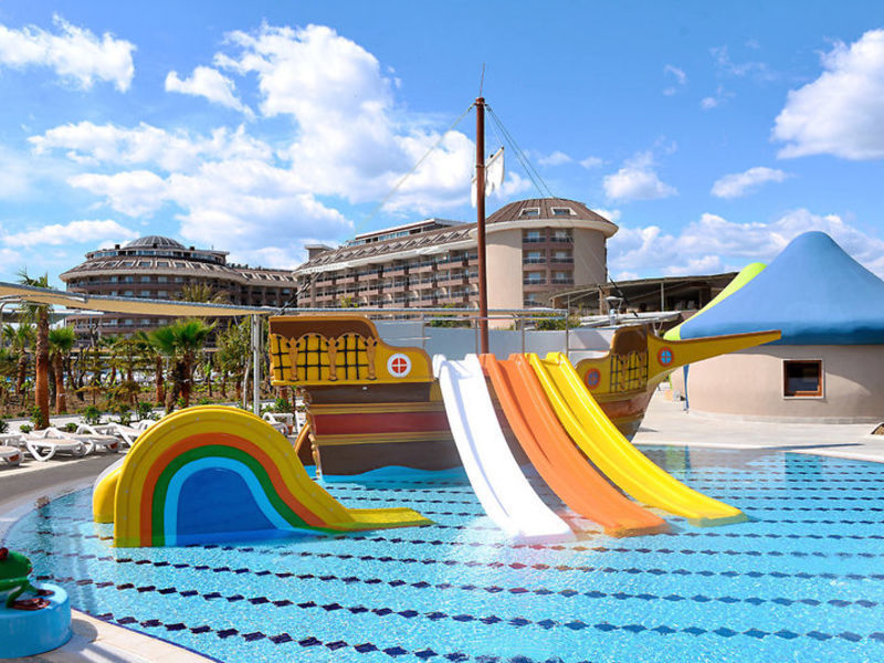 Sunmelia Beach Resort
