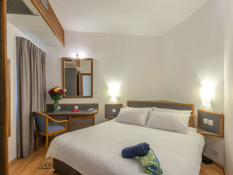 Sunny Coast Resort & Spa