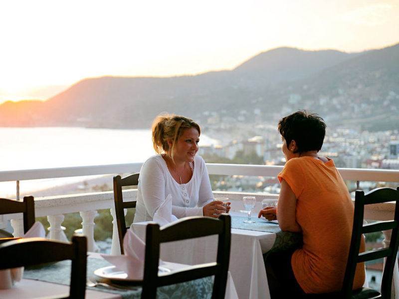 Sunny Hill Alya Hotel