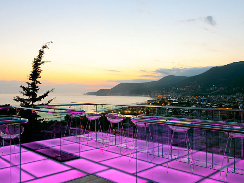 Sunny Hill Alya Hotel