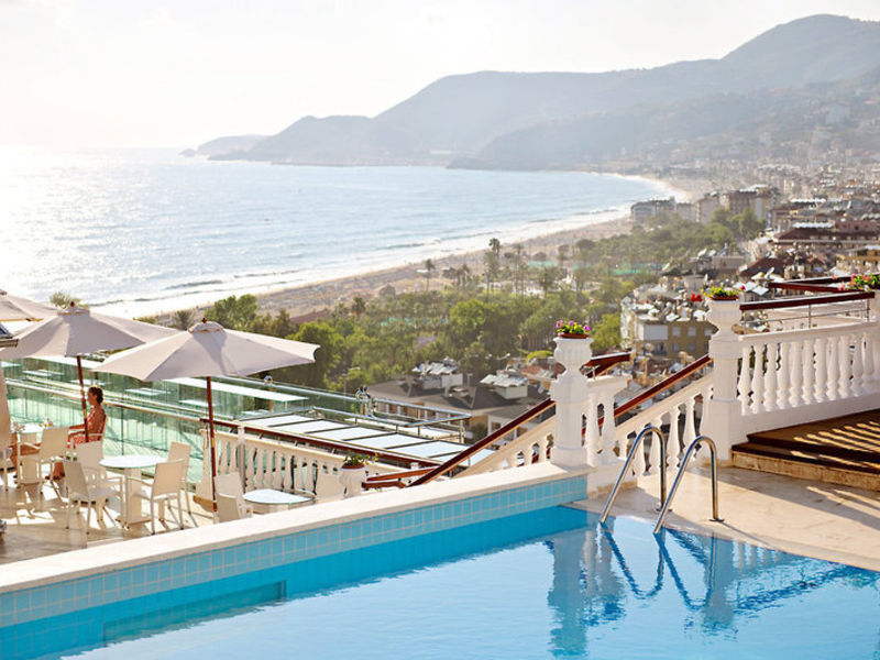 Sunny Hill Alya Hotel