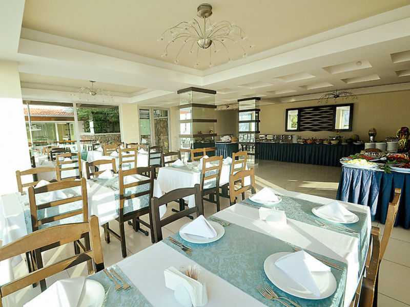 Sunny Hill Alya Hotel