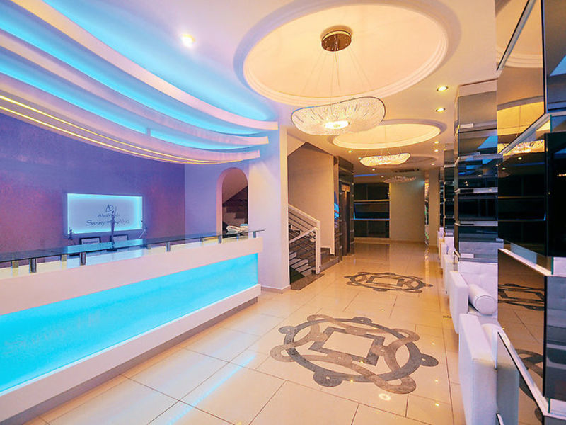 Sunny Hill Alya Hotel