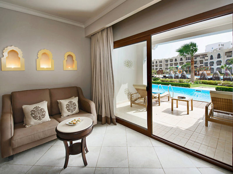 SUNRISE Arabian Beach Resort