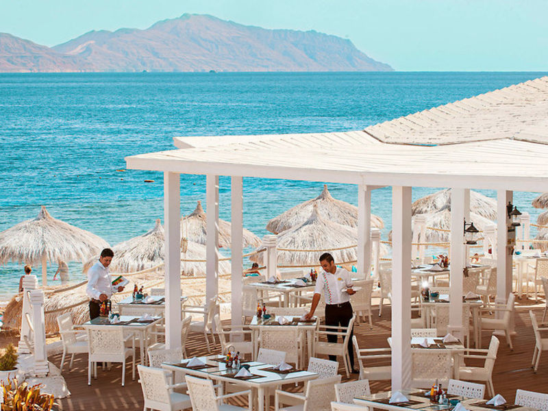 SUNRISE Arabian Beach Resort