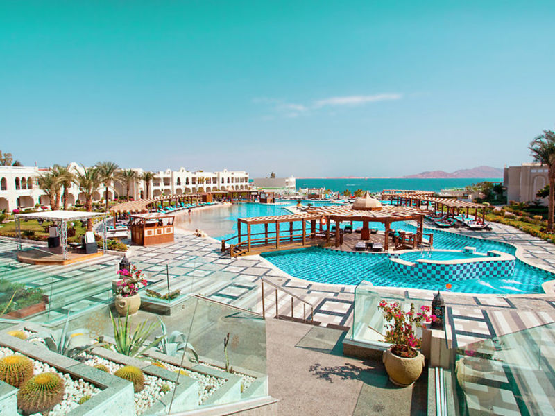 SUNRISE Arabian Beach Resort
