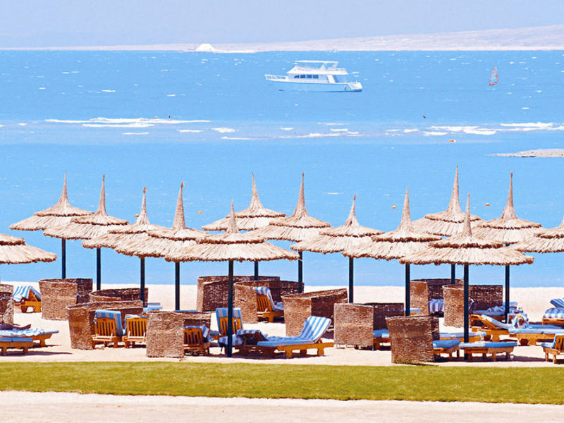 SUNRISE Garden Beach Resort