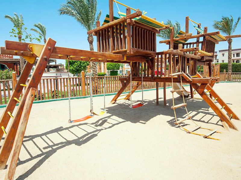 SUNRISE Garden Beach Resort