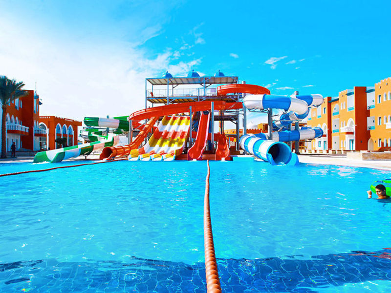 SUNRISE Garden Beach Resort