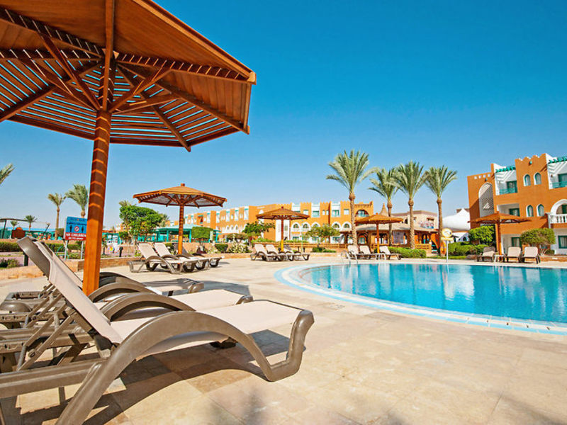 SUNRISE Garden Beach Resort