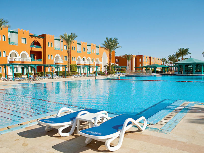 SUNRISE Garden Beach Resort
