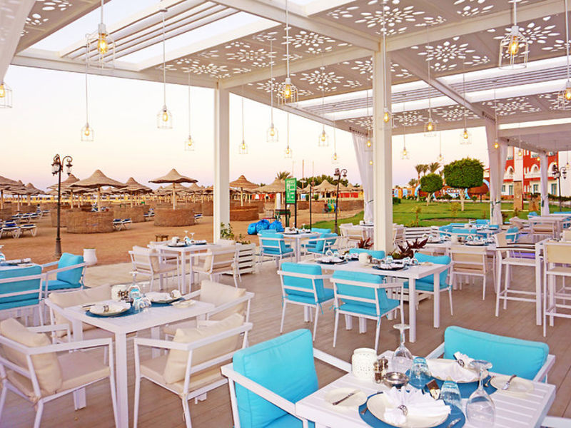 SUNRISE Garden Beach Resort
