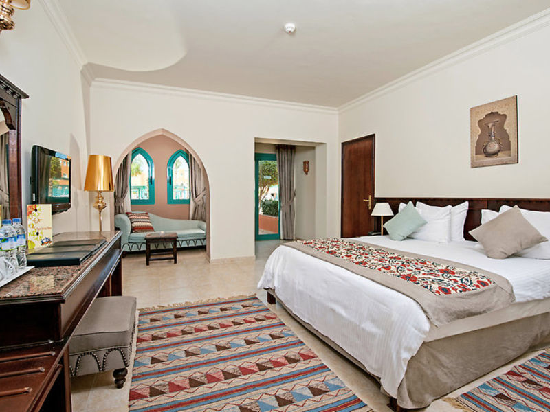 SUNRISE Garden Beach Resort