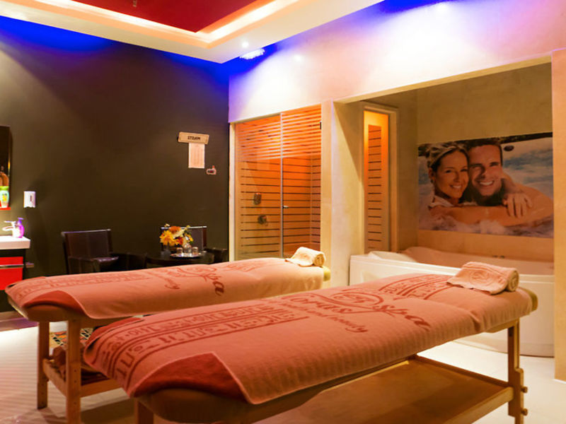 SUNRISE Holidays Resort