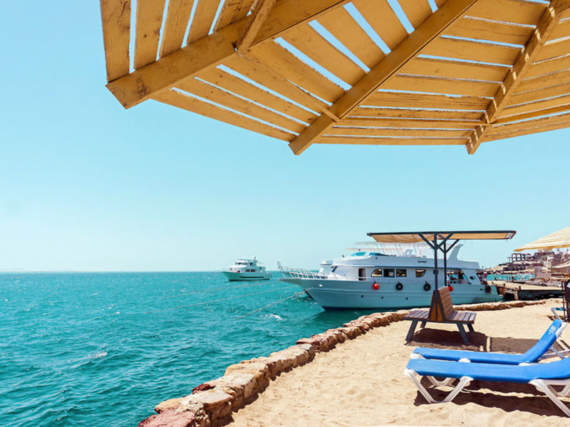 SUNRISE Holidays Resort