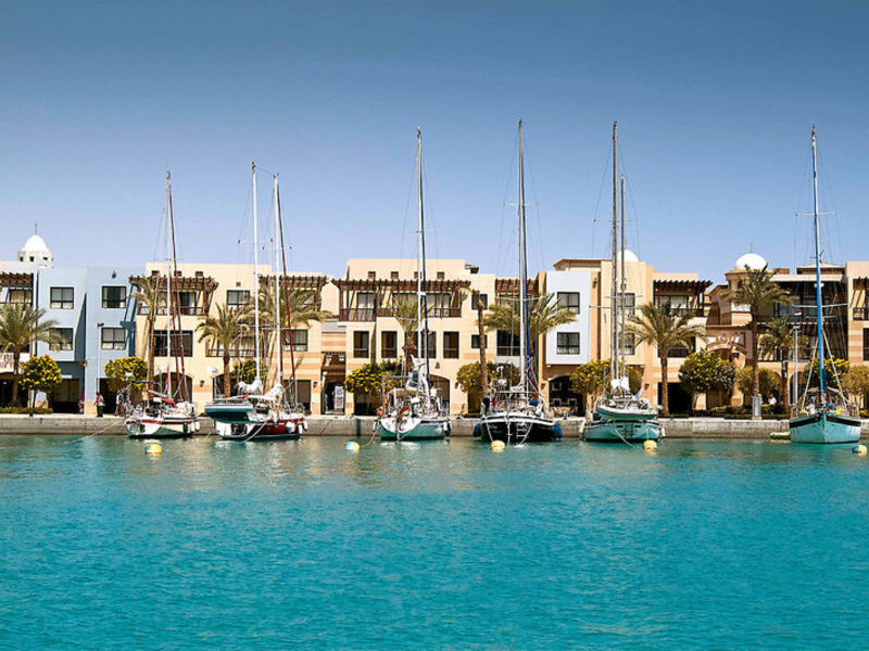 SUNRISE Marina Resort