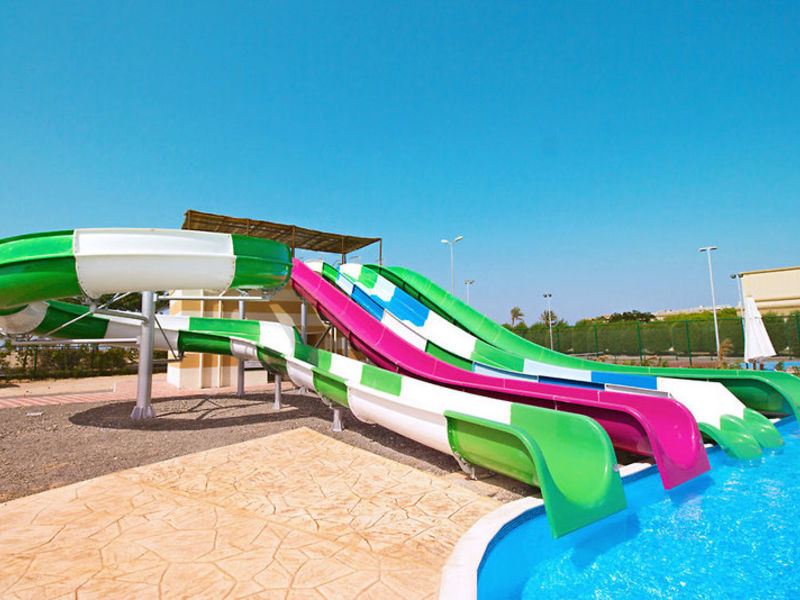 SUNRISE Marina Resort