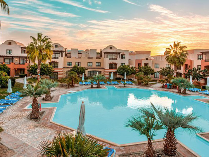 SUNRISE Marina Resort