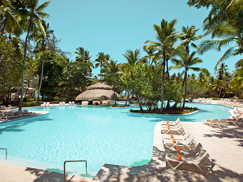 Sunscape Bavarao Beach