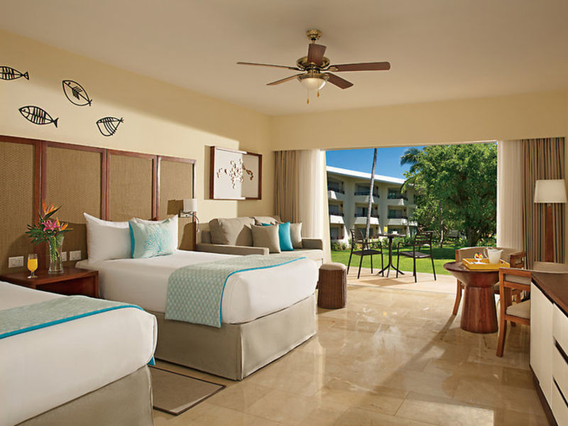Sunscape Bavarao Beach