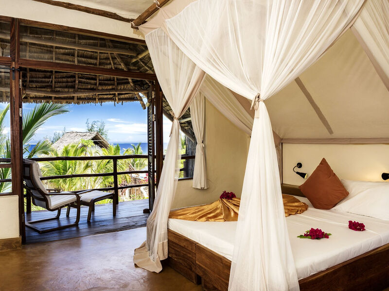 Sunshine Marine Lodge