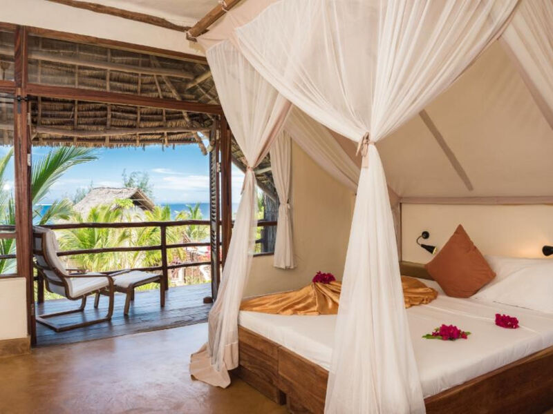 Sunshine Marine Lodge