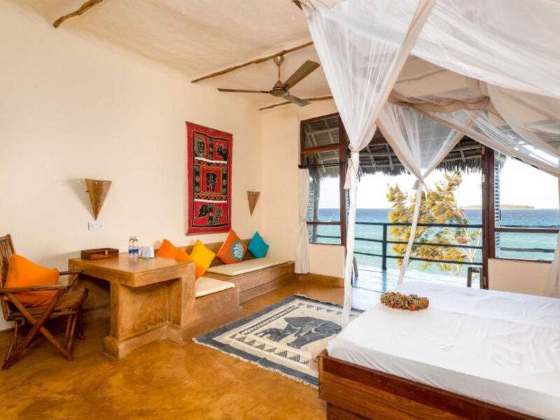 Sunshine Marine Lodge