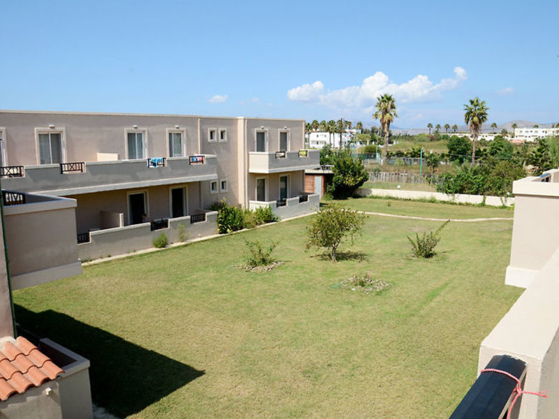 Sunshine Hotel