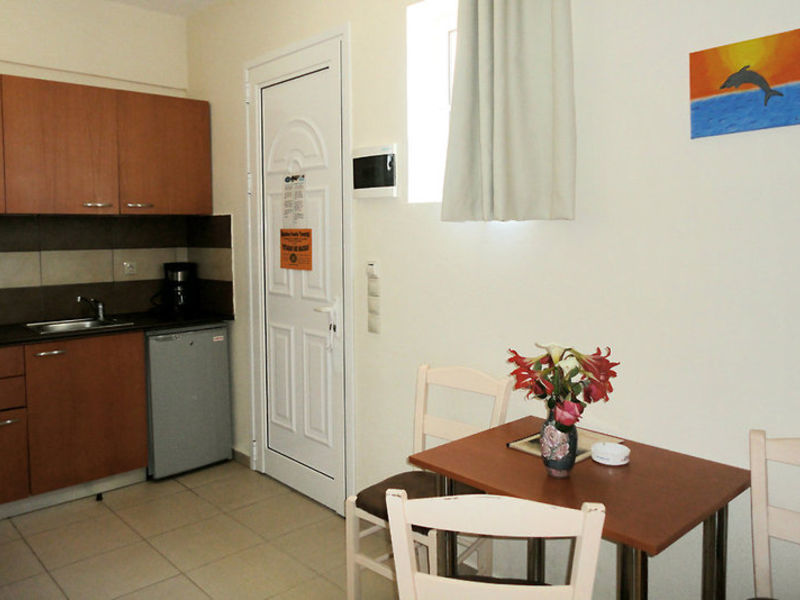 Sunshine Hotel