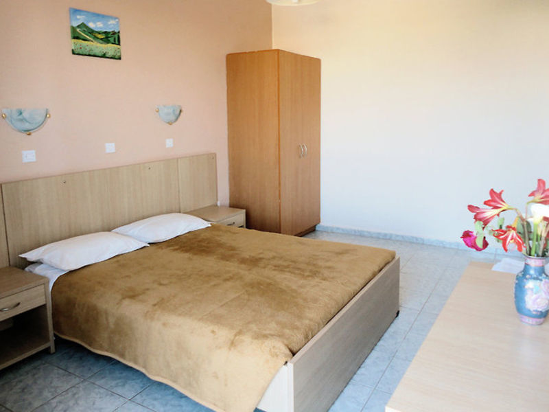 Sunshine Hotel