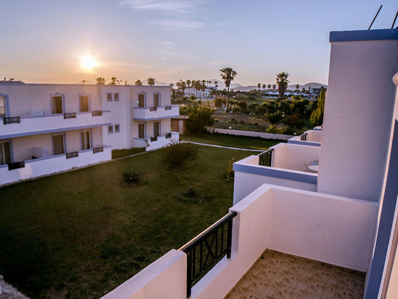 Sunshine Hotel