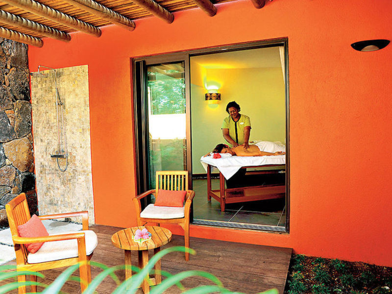 Tamarina Beach Hotel & Spa