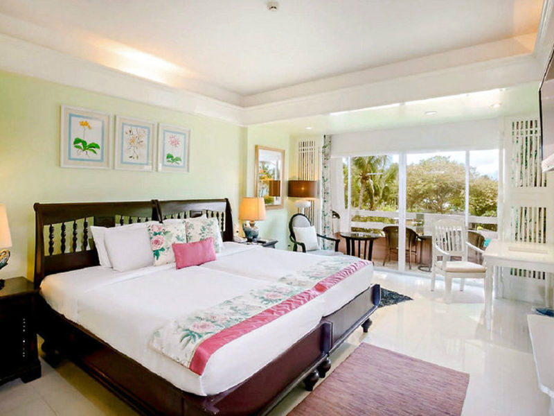 Thavorn Palm Beach Resort
