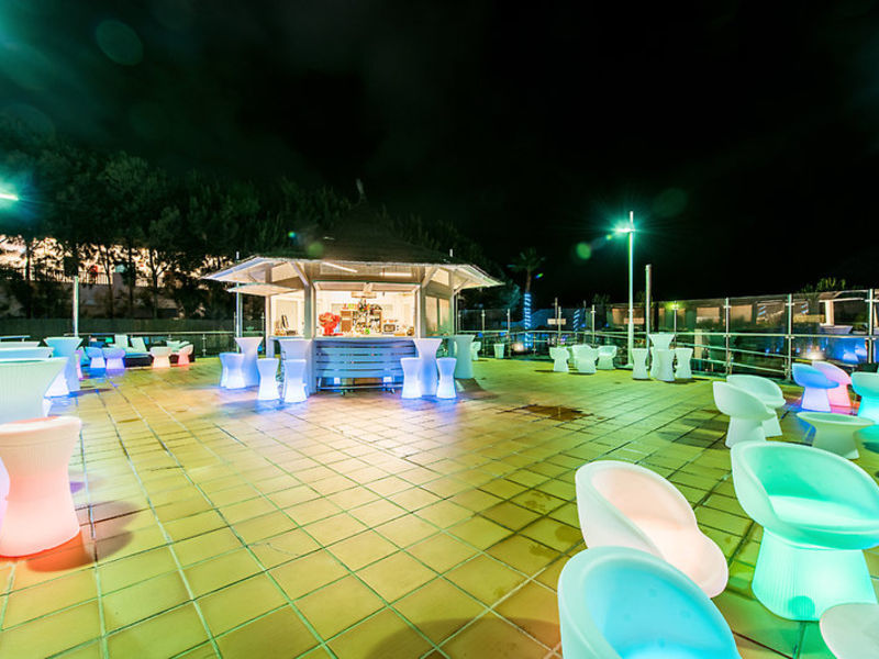 THB Tropical Island