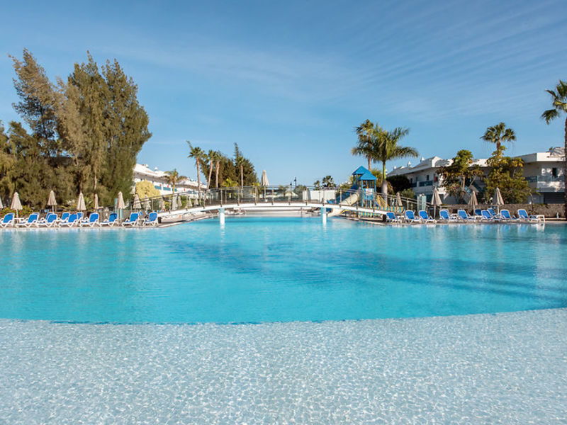 THB Tropical Island